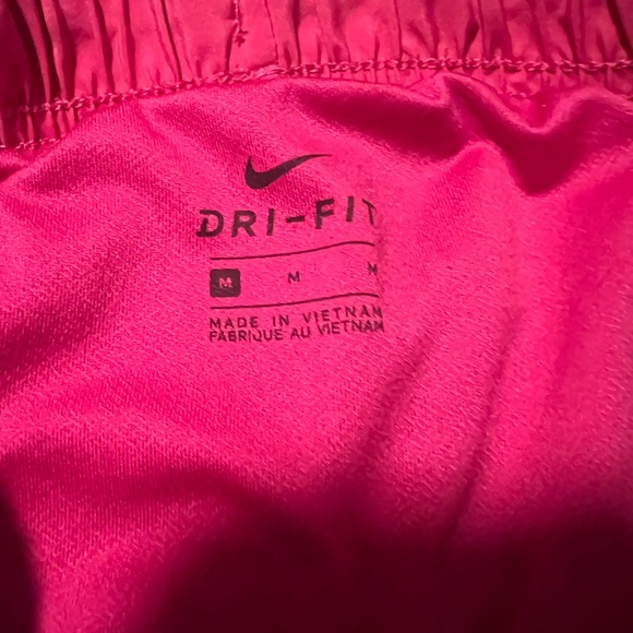 Lot of three Nike tempo running shorts Size Med - Picture 4 of 5